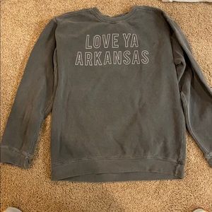sweatshirt